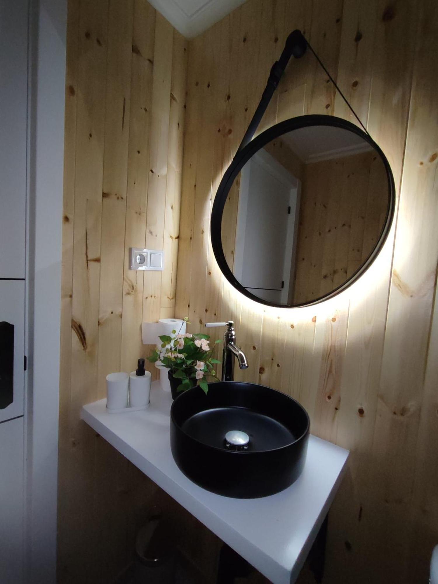 Apartamento Pequeno En Ориньон Экстерьер фото